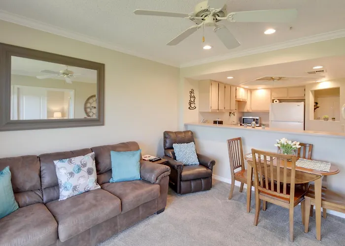 Holiday home Havasu Getaway W/ Golf Course & Views! *