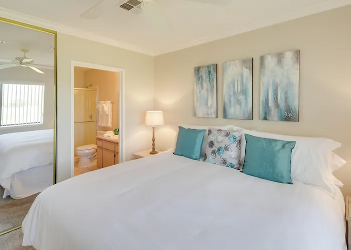 Holiday home Havasu Getaway W/ Golf Course & Views! Lake Havasu City