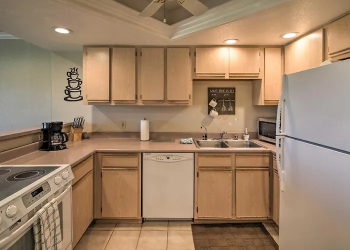 Havasu Getaway W/ Golf Course & Views! Lake Havasu City