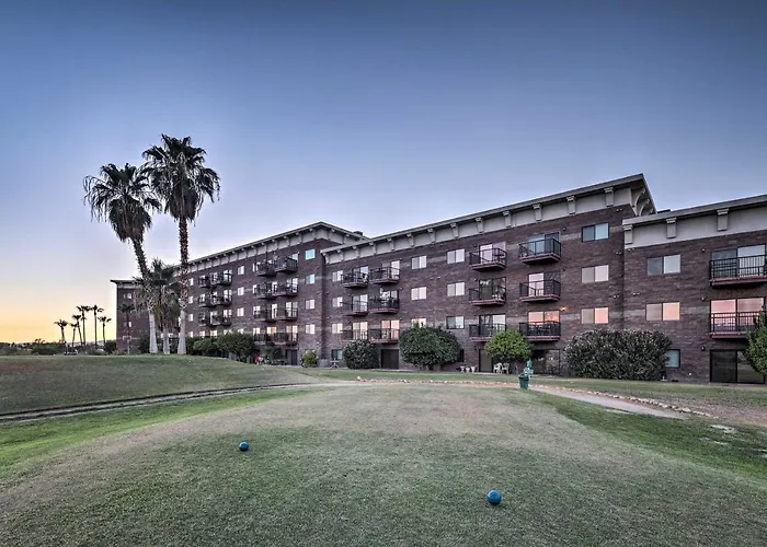 Hébergement de vacances Havasu Getaway W/ Golf Course & Views! *